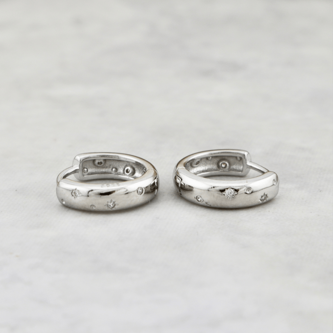 Boucles d'oreilles Huggies Voie lactée en argent sterling