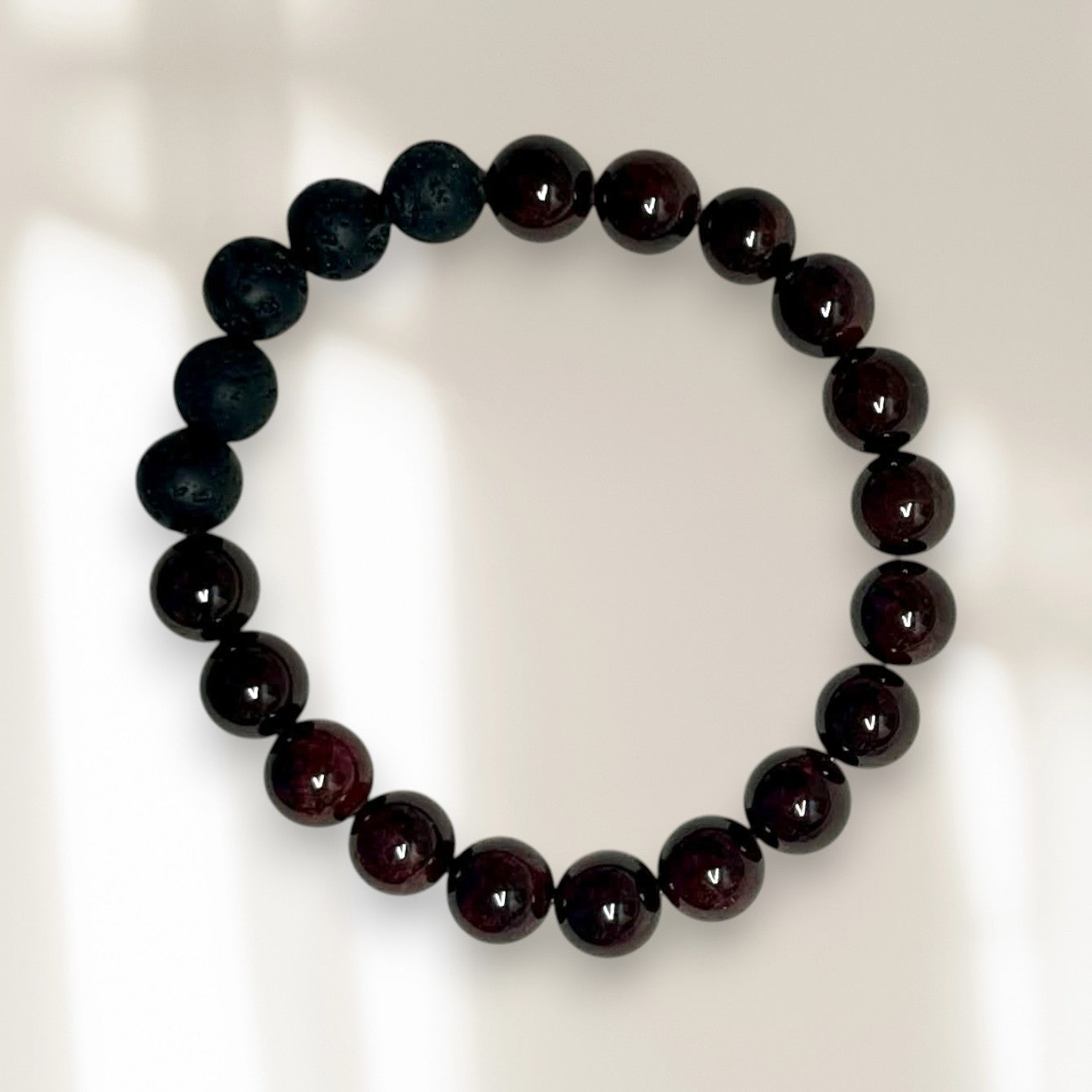 STRONG mala en pierres de lave